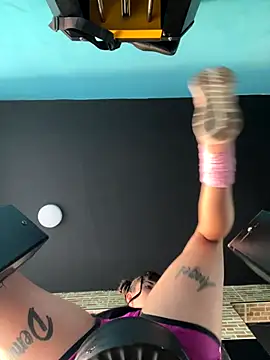 VioletaSubmissive online show from September 22, 2025, 9:54 pm