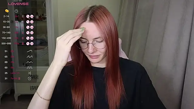 littlevildevil online show from November 8, 2025, 10:41 am