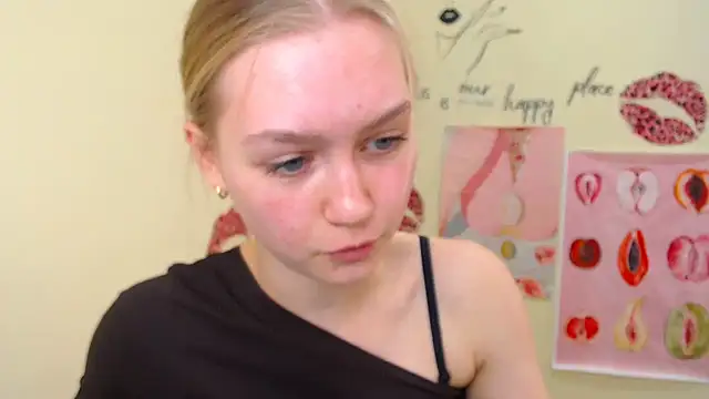 MademoiselleCl online show from February 18, 2025, 6:59 am