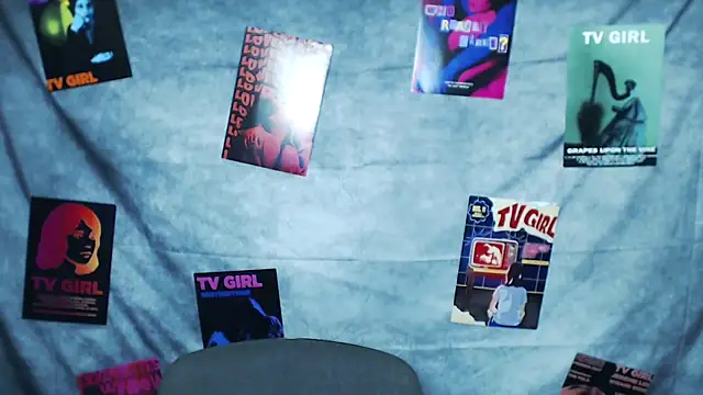 MademoiselleCl online show from October 6, 2025, 11:22 am