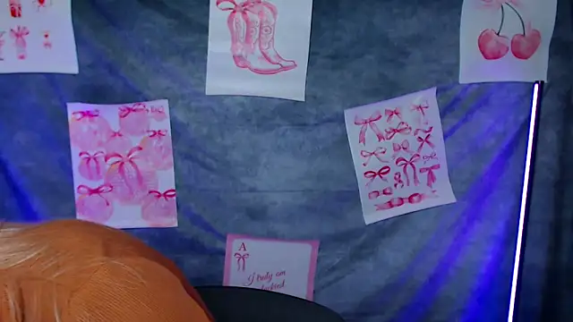 MademoiselleCl online show from February 8, 2026, 1:09 pm