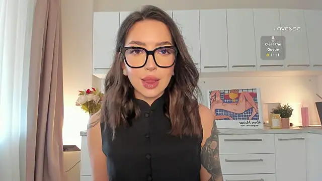 Oh My Dianee online show from September 11, 2025, 7:19 am