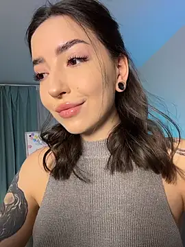 Oh My Dianee online show from November 7, 2025, 7:35 am