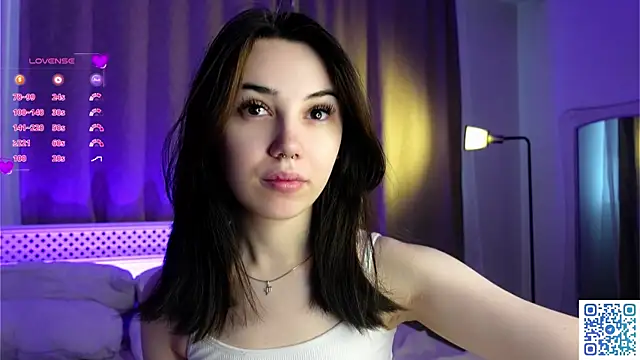 GillianDowdey online show from March 5, 2025, 1:21 am