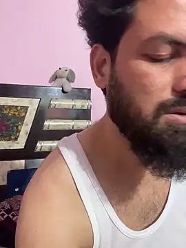 Arnav172030 online show from October 16, 2025, 4:04 pm