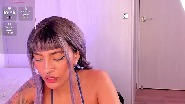 Nix Taylor online show from March 4, 2025, 9:54 pm