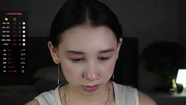 Snapshot of AislyEmbury chatting on March 14, 2025, 7:34 pm AislyEmbury online show from March 14, 2025, 7:34 pm