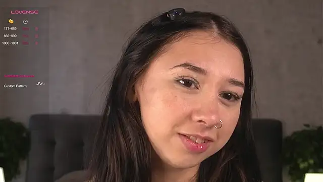 Snapshot of AislyEmbury chatting on September 16, 2025, 5:30 am AislyEmbury online show from September 16, 2025, 5:30 am