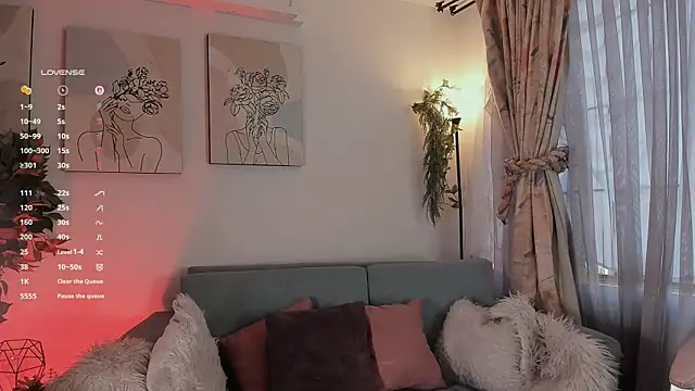 aisha bx online show from February 26, 2026, 12:49 pm