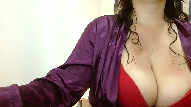 sarax ximena online show from September 29, 2025, 6:13 pm