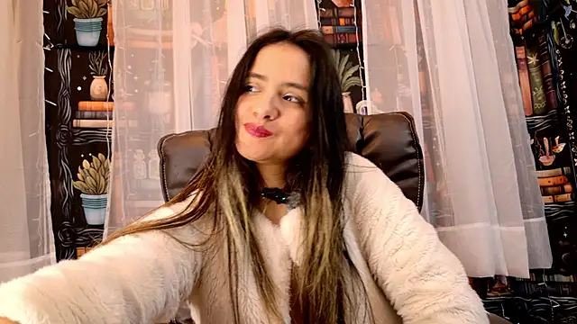 julietta   jackson online show from May 13, 2026, 8:27 pm