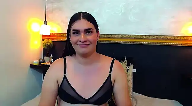 JulietaColleman online show from March 6, 2025, 3:02 pm