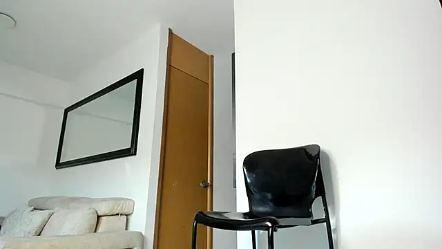 smit hot sr online show from April 8, 2026, 5:42 am