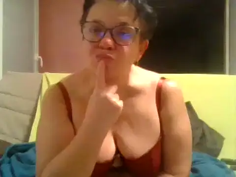 Vandeae44 online show from January 14, 2025, 8:26 pm