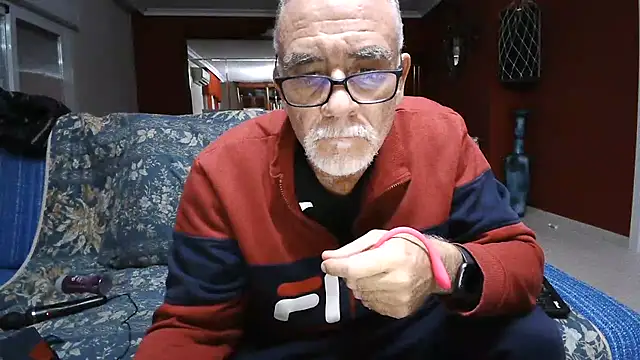 maduroguapo online show from February 22, 2025, 11:03 pm