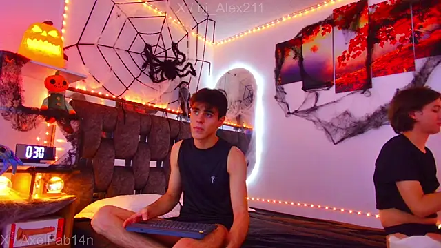 Alex and Fabian online show from October 17, 2025, 8:10 pm