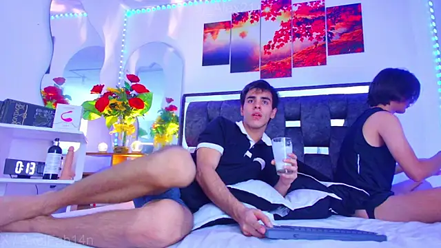 Alex and Fabian online show from September 26, 2025, 8:05 pm