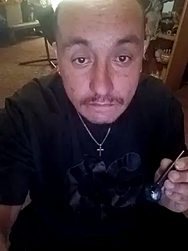 wilsons12 online show from April 17, 2026, 10:12 pm