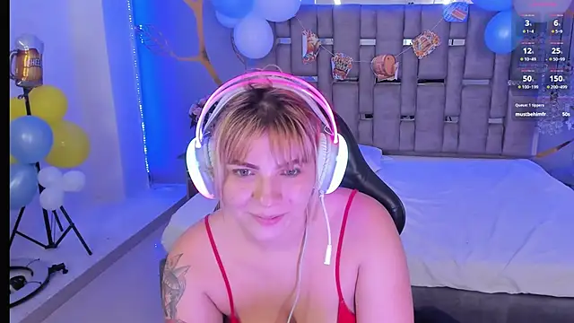 AlessiaDouce online show from October 1, 2025, 4:06 am