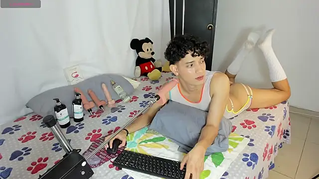 Benjamin Buster online show from February 16, 2025, 4:53 am