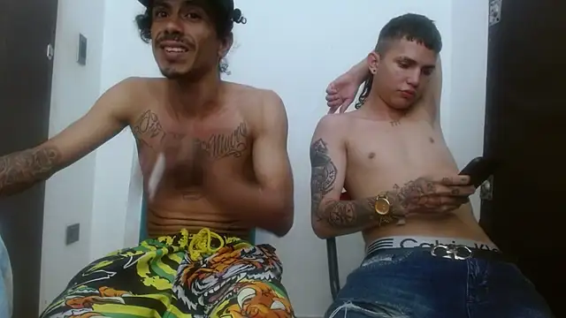 damian bottom bigcock online show from March 11, 2025, 2:18 pm