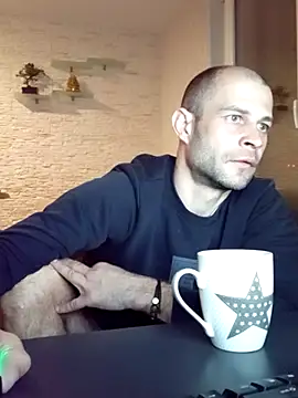 Zbochunec online show from March 1, 2025, 8:32 pm