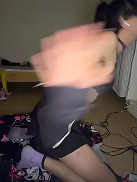 egirl711 online show from February 7, 2026, 6:49 pm