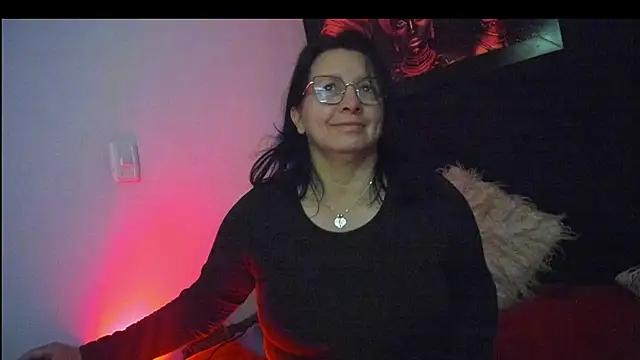 Evaaross 2345 online show from September 11, 2025, 7:19 am