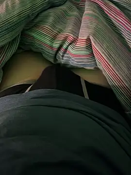 Snapshot of saxpassatempo chatting on December 3, 2025, 11:04 pm saxpassatempo online show from December 3, 2025, 11:04 pm