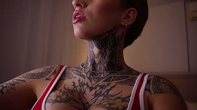 AliceShazaham  online show from March 5, 2025, 6:12 am