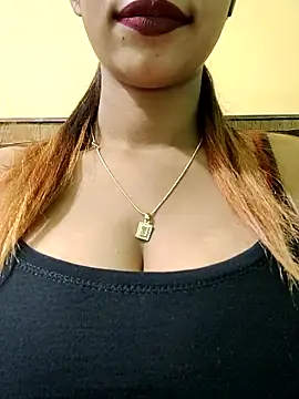 Snapshot of RUPAI009 chatting on March 13, 2025, 6:58 am RUPAI009 online show from March 13, 2025, 6:58 am