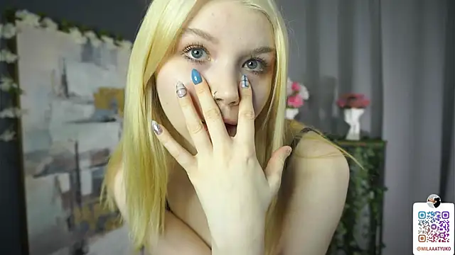 DaisyElmers online show from February 21, 2025, 3:23 am