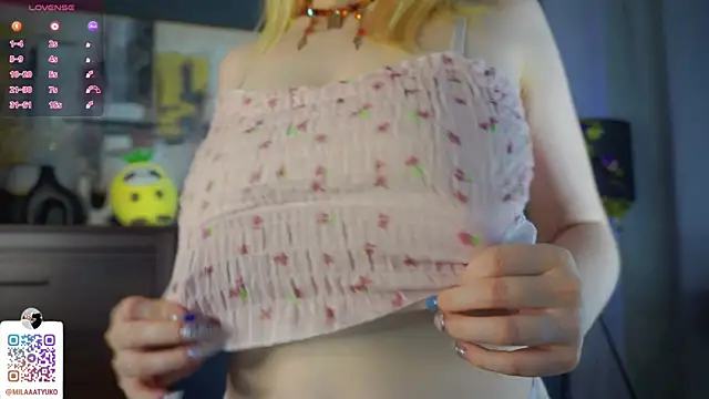 DaisyElmers online show from March 14, 2025, 6:10 am