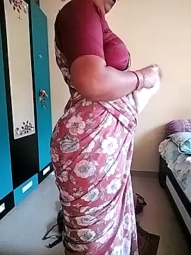 PayalSharmahot143 online show from January 14, 2026, 4:05 am