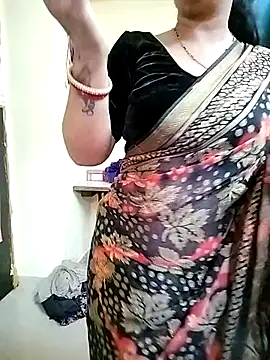 PayalSharmahot143 online show from October 13, 2025, 2:24 am