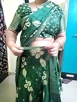 Snapshot of PayalSharmahot143 chatting on January 19, 2026, 1:31 am PayalSharmahot143 online show from January 19, 2026, 1:31 am