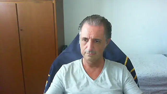 lliuk70mi online show from June 3, 2026, 1:12 pm