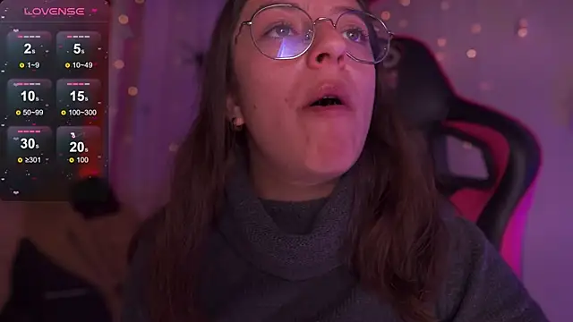 Snapshot of milly_kenner chatting on October 16, 2025, 3:42 pm milly kenner online show from October 16, 2025, 3:42 pm