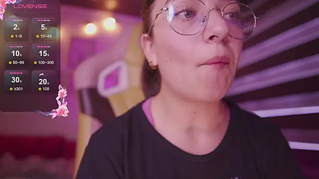 milly kenner online show from December 15, 2025, 6:36 pm