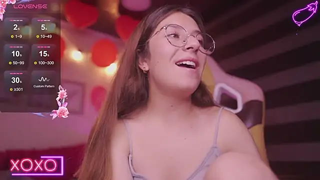 Snapshot of milly_kenner chatting on February 12, 2025, 11:41 pm milly kenner online show from February 12, 2025, 11:41 pm