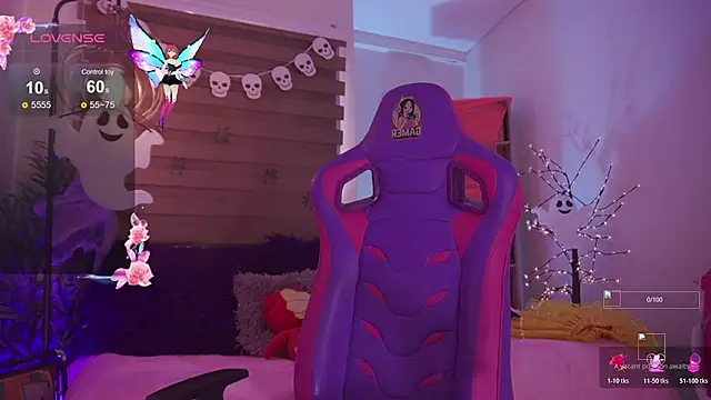 Snapshot of milly_kenner chatting on October 20, 2025, 5:35 pm milly kenner online show from October 20, 2025, 5:35 pm