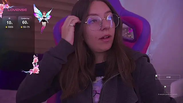 Snapshot of milly_kenner chatting on October 14, 2025, 3:23 pm milly kenner online show from October 14, 2025, 3:23 pm