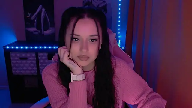 AlisaLink online show from March 10, 2025, 6:45 pm