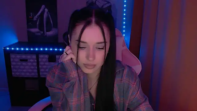 AlisaLink online show from February 27, 2025, 2:43 pm