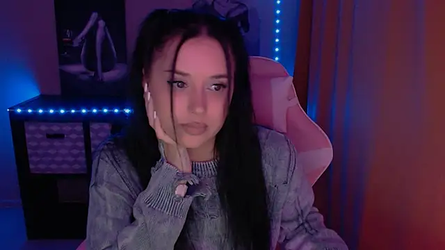 AlisaLink online show from March 13, 2025, 6:56 pm