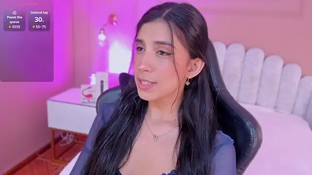 Snapshot of zia_cooper chatting on February 28, 2026, 7:02 pm zia cooper online show from February 28, 2026, 7:02 pm