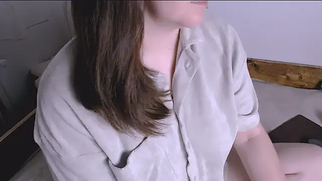 Snapshot of ChubbyMaia chatting on May 19, 2026, 6:15 pm ChubbyMaia online show from May 19, 2026, 6:15 pm