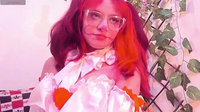 RedMeloddy online show from October 31, 2025, 9:32 pm