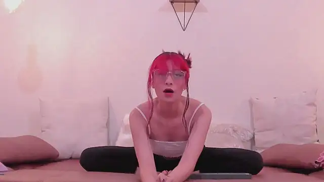 RedMeloddy online show from March 17, 2025, 7:26 pm