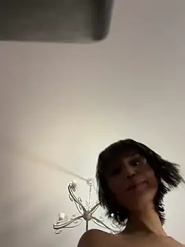 bigbabykiki online show from February 27, 2025, 8:35 am